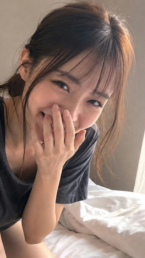 晨间卧室日本女性写实人像 - AI图片提示词示例