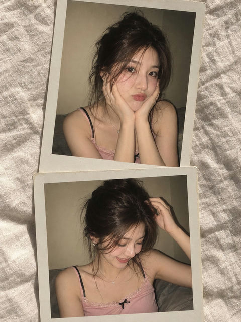 拍立得拼贴感复古少女写真 - AI图片提示词示例